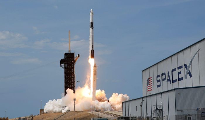 SpaceX của Elon Musk đã từng hợp tác với Lầu Năm Góc trong các dự án quốc phòng đặc biệt. Ảnh: Reuters.