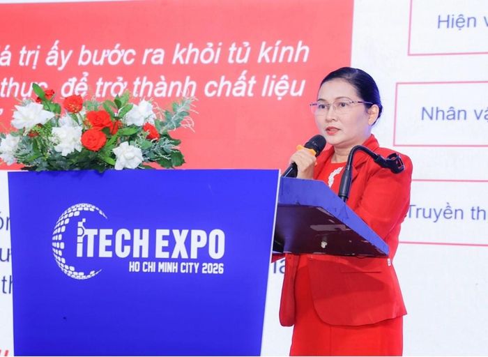 ThS. Nguyễn Khắc Xuân Thi, Giám đốc Bảo tàng Lịch sử TP.HCM phát biểu tại Hội thảo