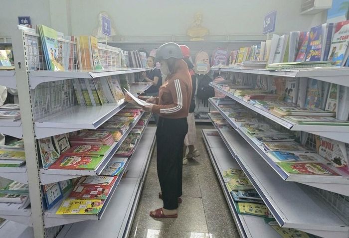 Nhu cầu sử dụng sách giáo khoa tăng cao, Sở VHTTDL tỉnh Đắk Lắk yêu cầu các cơ sở in ấn, photocopy trên địa bàn thực hiện đúng quy định của Luật Xuất bản và Luật Sở hữu trí tuệ
