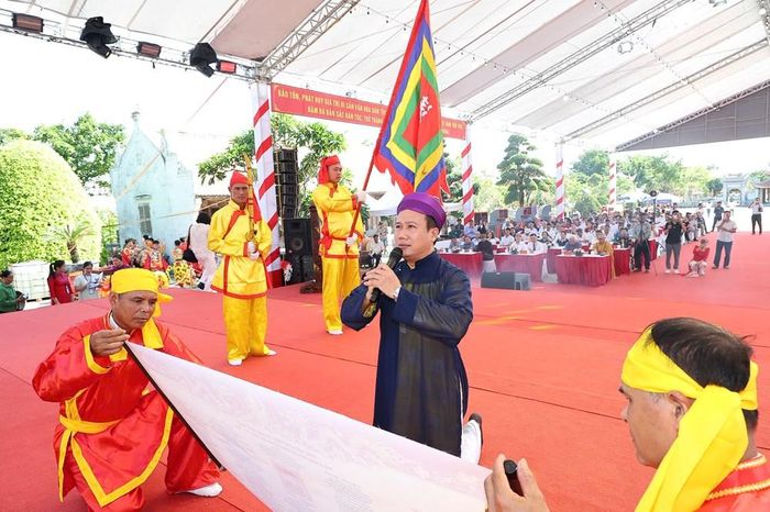 Nghi lễ trình tấu Chúc Văn