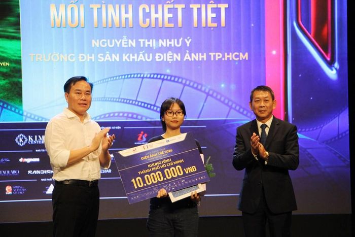 Phim "Mối tình chết tiệt" được trao Giải thưởng "Khung hình TP.HCM"