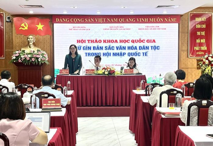 Quang cảnh hội thảo
