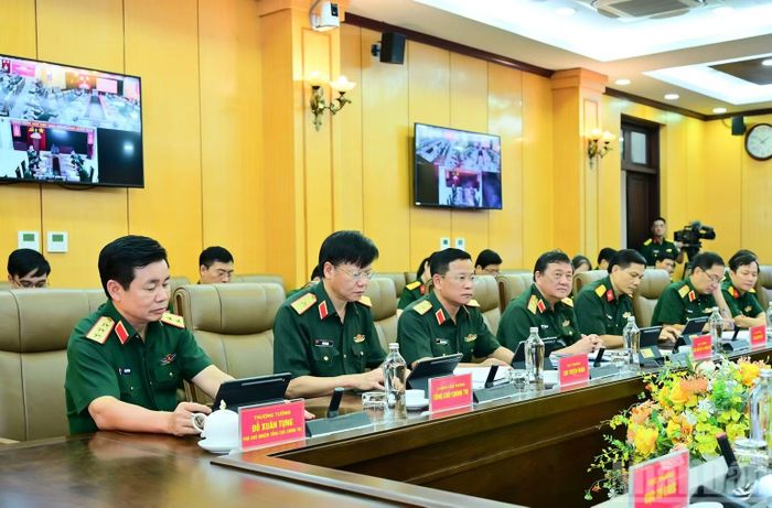 Các đại biểu dự hội nghị.