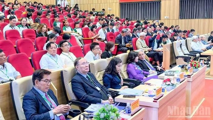 Đại biểu tham dự hội thảo. (Ảnh: BÁ DŨNG)