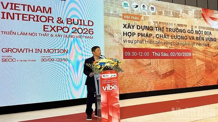 Phó Chủ tịch kiêm Tổng Thư ký HAWA Nguyễn Hoài Bảo phát biểu ý kiến tại hội thảo. (Ảnh: HOÀNG LIÊM)