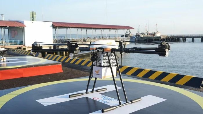 Cận cảnh UAV sử dụng trong tuyến giao hàng Cần Giờ-Vũng Tàu. (Ảnh: Cổng thông tin điện tử Bộ Khoa học và Công nghệ)