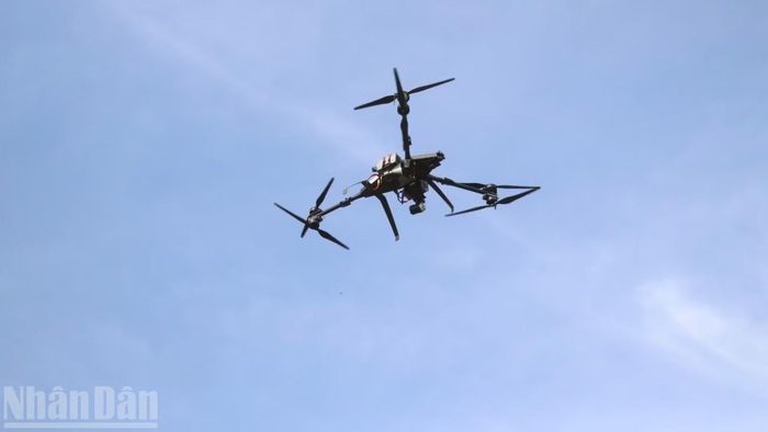 Trong cuộc diễn tập lần này các UAV cũng được sử dụng. (Ảnh: CÔNG LÝ)