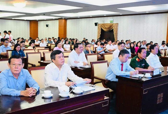  Các đại biểu tham dự lễ trao giải. Ảnh VIỆT DŨNG 