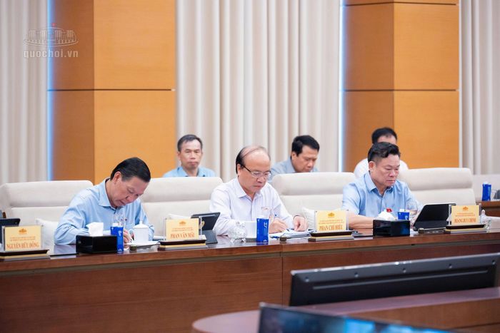  Đại biểu dự họp. Ảnh: Quochoi.vn 