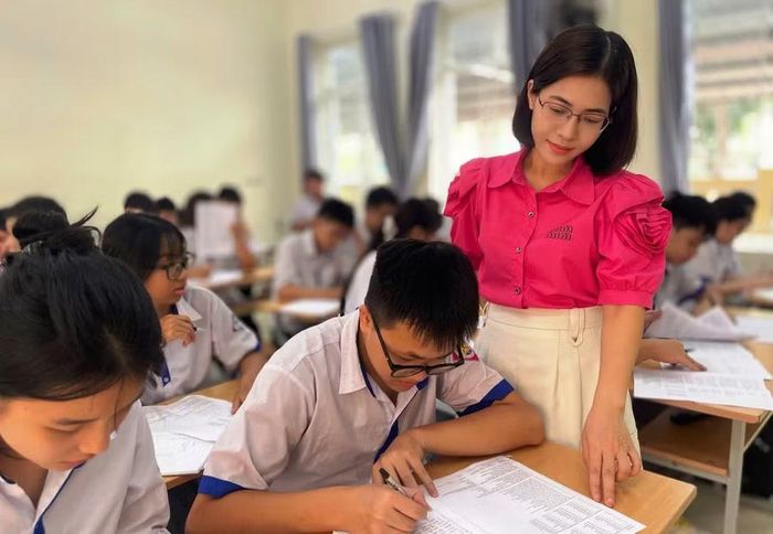 Cô và trò Trường THCS Đông Thọ trong giờ học tiếng Anh.