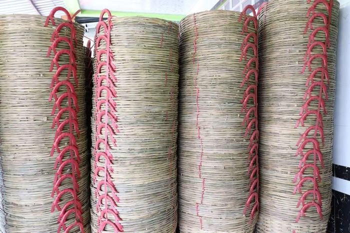 Cần xé hiện là sản phẩm chủ lực tại làng nghề.