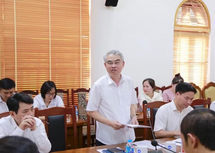 Ông Phạm Đồng Thụy - Giám đốc Sở GD&ĐT tỉnh Hưng Yên phát biểu tại hội nghị.