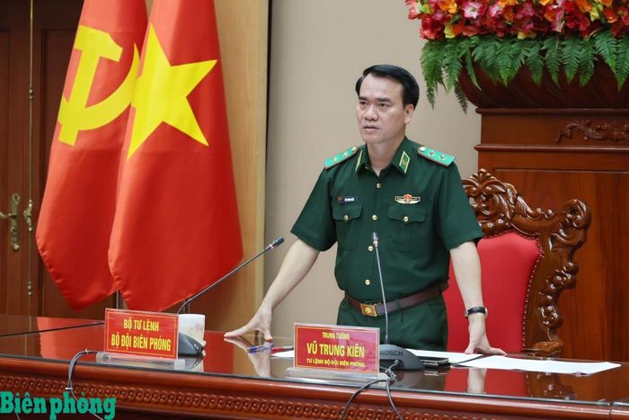 Trung tướng Vũ Trung Kiên chủ trì hội nghị. Ảnh: Tuấn Kiệt