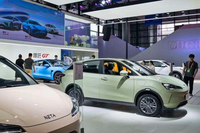 Neta Auto từng là hãng xe lớn ở Trung Quốc song mới đây đã nộp đơn làm thủ tục phá sản khiến hơn 400.000 chủ xe bị dừng dịch vụ kết nối - Ảnh: GlobalTimes