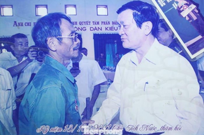 Kỷ niệm ông Thiềng gặp Chủ tịch nước Trương Tấn Sang năm 2011.