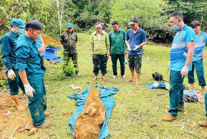 Hài cốt liệt sĩ được cất bốc ở đầu nguồn suối Nước No (thôn Ba Liên, xã Ba Động).