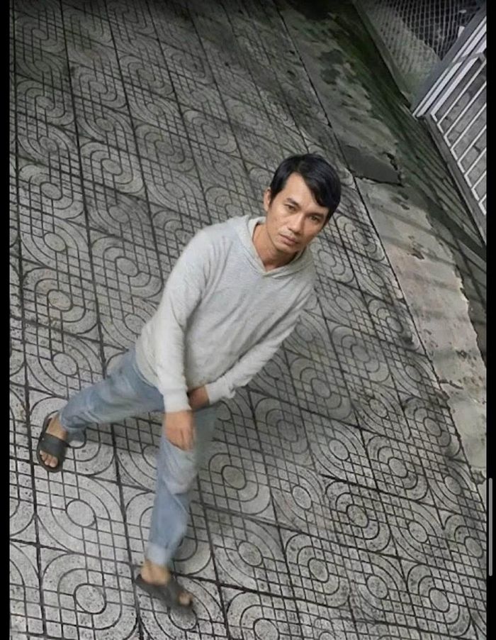 Hình ảnh camera ghi lại lúc Sự thực hiện hành vi trộm cắp.