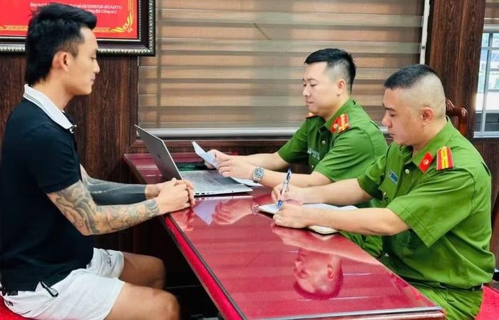 Đối tượng Hoàng Quốc Minh tại cơ quan điều tra.