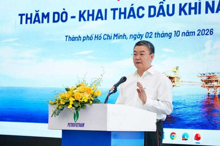 Tổng Giám đốc PETROVIETNAM Lê Mạnh Cường nhấn mạnh, thăm dò - khai thác dầu khí (E&P) tiếp tục giữ vai trò cốt lõi, là động lực chính và giữ vai trò dẫn dắt trong chuỗi giá trị của Tập đoàn
