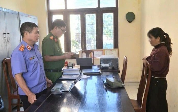 Tạm giam đối tượng lừa đáo hạn bên ngân hàng để chiếm đoạt tiền tỷ. (Ảnh: VKSND Gia Lai).