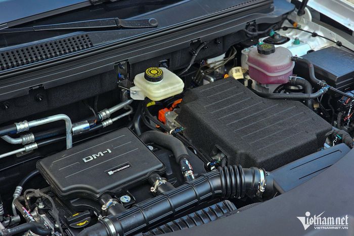 Hệ thống DM-i Super Hybrid trên Sealion 5 là thế hệ thứ 5, trong khi người anh em BYD Sealion 6 hiện hành mới dừng lại ở thế hệ thứ 4. Ảnh: Ngô Minh