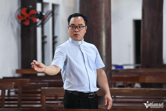 Linh mục Gioan Baotixita Phạm Văn Thu.