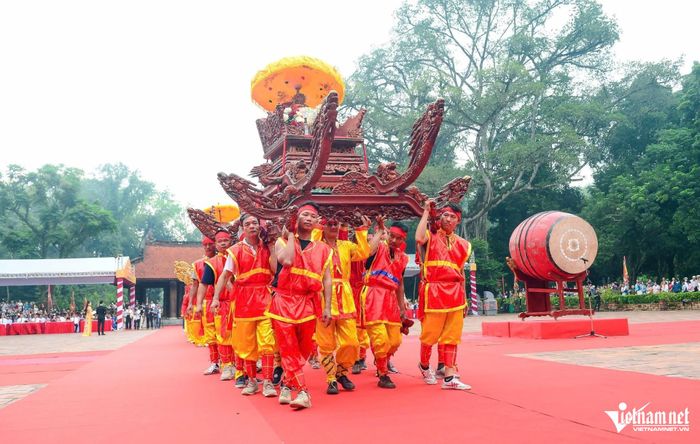 Nghi thức rước kiệu