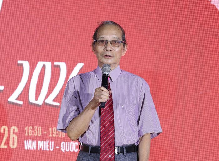 Nhà thơ Bằng Việt.