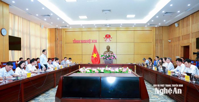 Quang cảnh cuộc làm việc. Ảnh: Thành Duy