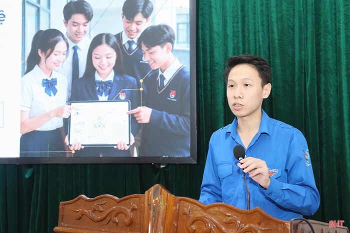Đoàn phường Sông Trí tham luận nội dung "Ứng dụng trí tuệ nhân tạo (AI) trong học tập, sáng tạo và hoạt động Đoàn - Đội; định hướng học sinh sử dụng AI an toàn, có trách nhiệm và hiệu quả".