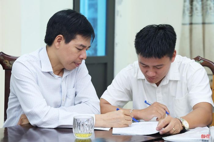 Hoạt động điều tra, khảo sát, đánh giá thực trạng khu vực kinh tế tập thể của Liên minh HTX tỉnh Hà Tĩnh được triển khai tại 69 xã, phường trên toàn tỉnh từ đầu tháng 9 đến nay. Đợt khảo sát nhằm nhận diện kịp thời những “điểm nghẽn”, nhu cầu thực tế từ cơ sở; qua đó đề xuất giải pháp đồng hành, hỗ trợ HTX hoạt động hiệu quả, bền vững.