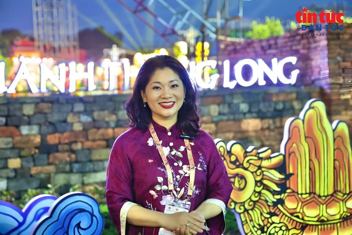 Bà Nguyễn Phương Hòa, Cục trưởng Cục Hợp tác quốc tế, Phó Trưởng Ban Thường trực Ban Tổ chức Lễ hội Văn hóa thế giới tại Hà Nội lần thứ hai chia sẻ về thông điệp “Hội tụ di sản - Kiến tạo tương lai”.
