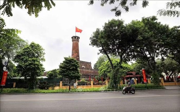 Vẻ đẹp xanh mát, thanh bình, thuần khiết của phố phường Hà Nội. Ảnh: Thanh Tùng/TTXVN
