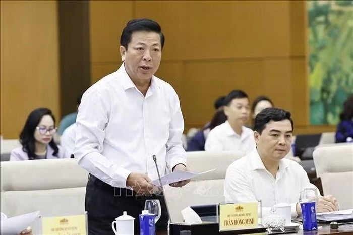 Bộ trưởng Bộ Xây dựng Trần Hồng Minh phát biểu. Ảnh: Doãn Tấn/TTXVN
