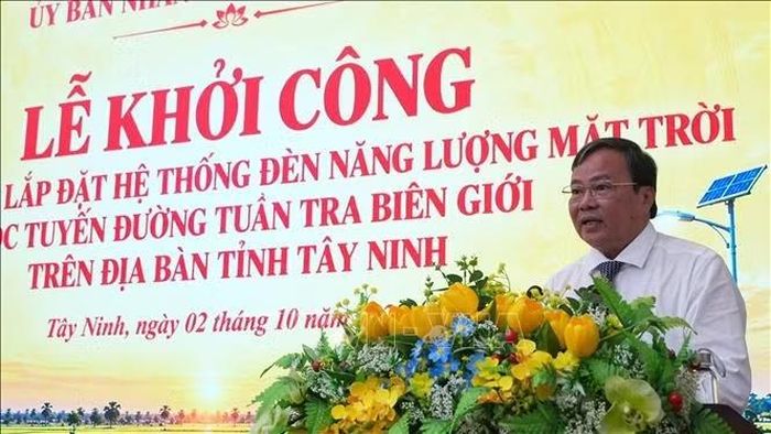 Chủ tịch UBND tỉnh Lê Văn Hẳn phát biểu tại Lễ khởi công.
