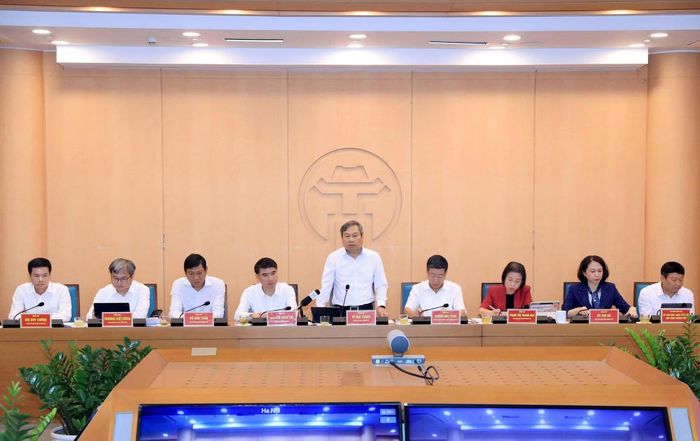 Chủ tịch UBND TP Hà Nội Vũ Đại Thắng kết luận phiên họp.