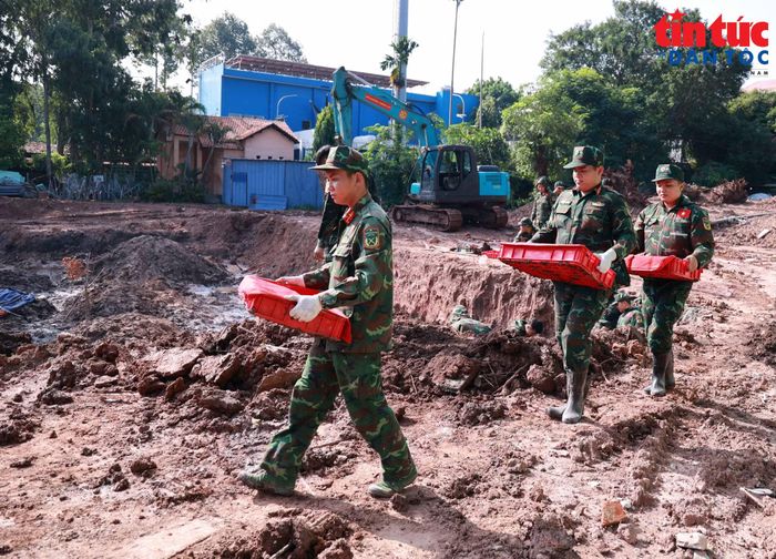 Tính từ ngày 23/6 đến hết ngày 2/10, các lực lượng đã phát hiện, quy tập 705 bộ hài cốt liệt sĩ.