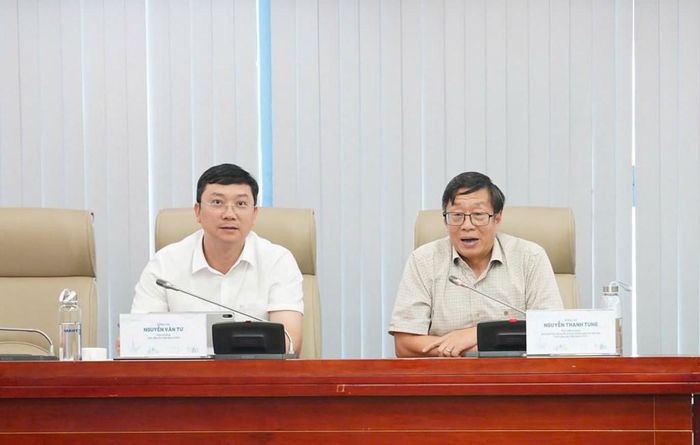 TS. Nguyễn Văn Tư, Viện trưởng VPI và TS. Nguyễn Thanh Tùng, Phó Viện trưởng, Chủ tịch Hội đồng Khoa học công nghệ VPI điều hành Hội thảo. Ảnh: A.N/Bnews/vnanet.vn