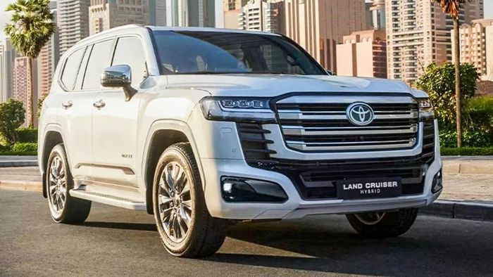 Land Cruiser từ lâu đã được biết đến là phương tiện phục vụ lãnh đạo cao cấp của nhiều quốc gia.