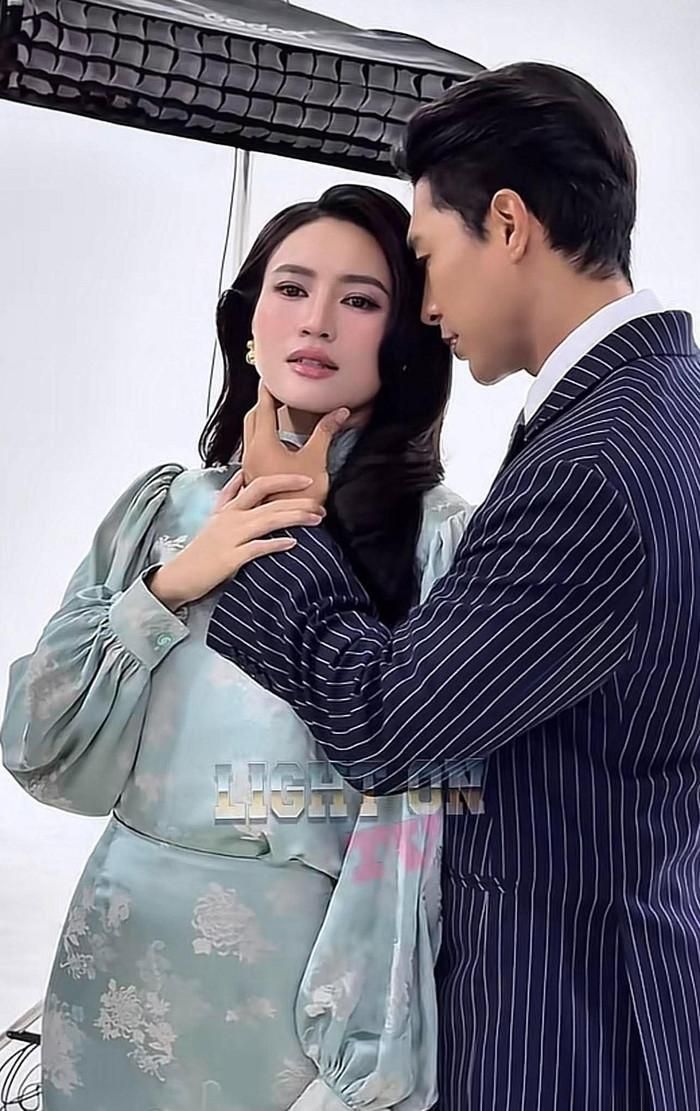 Khán giả càng thêm tò mò về vai diễn của Ninh Dương Lan Ngọc và Steven Nguyễn khi cả hai kết đôi trên màn ảnh. (Ảnh chụp màn hình từ TikTok Light On TV)