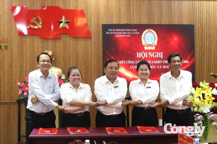 Lãnh đạo TAND các khu vực trong Cụm thi đua số I ký kết giao ước thi đua năm 2027