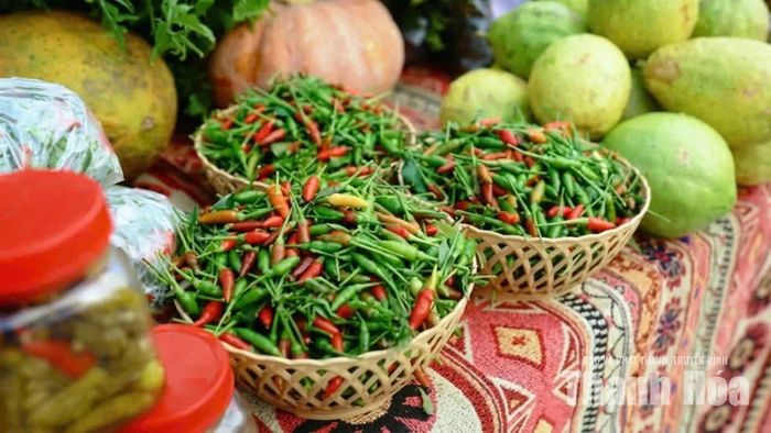 Nhiều nông sản đặc trưng.