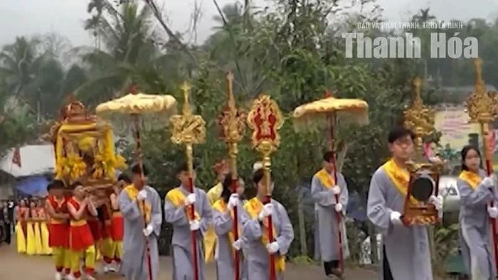 Lễ hội chùa Mèo được tổ chức hằng năm vào tháng Giêng.
