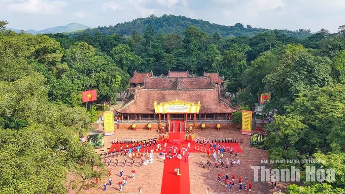 Lễ hội Lam Kinh năm 2026 vì thế không chỉ là dịp tưởng nhớ các bậc tiền nhân, mà còn là cầu nối đưa những giá trị lịch sử, văn hóa của vùng đất Lam Sơn đến gần hơn với cộng đồng, để di sản tiếp tục được gìn giữ và lan tỏa trong nhịp sống hôm nay.
