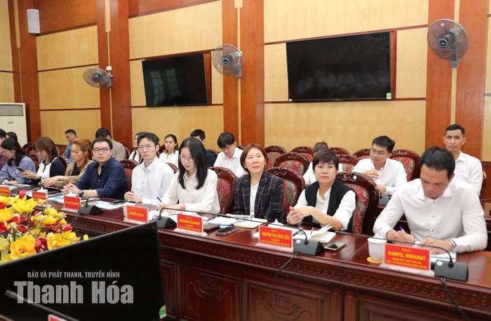 Thành viên đoàn công tác các tập đoàn đầu tư tài chính Thái Lan tham dự buổi làm việc.