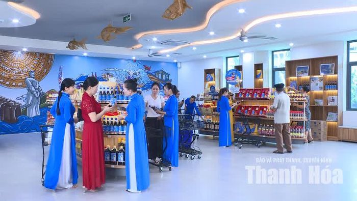 Không gian trưng bày các sản phẩm của Lê Gia tại xã Hoằng Thanh, tỉnh Thanh Hóa.