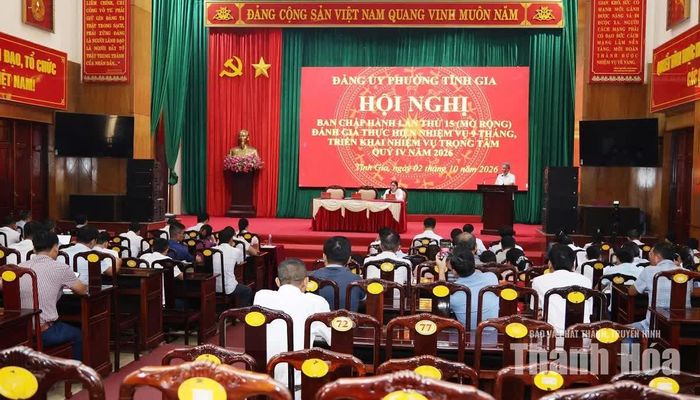 Toàn cảnh hội nghị.