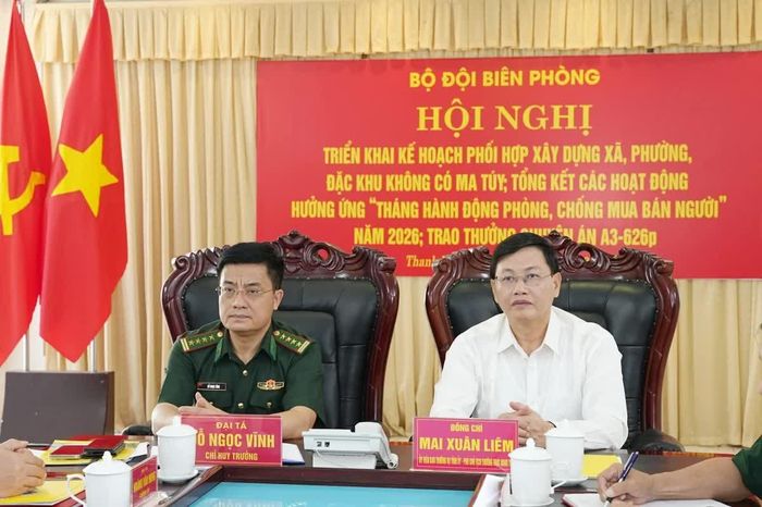 Phó Chủ tịch Thường trực UBND tỉnh Mai Xuân Liêm chủ trì tại điểm cầu BĐBP tỉnh Thanh Hoá.
