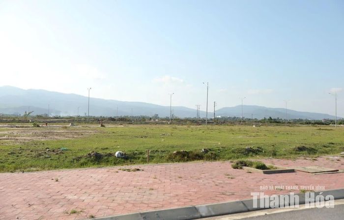Dự án Xây dựng hạ tầng kỹ thuật khu tái định cư phục vụ di dân xã Hải Hà hoàn thành khoảng 28% giá trị hợp đồng.