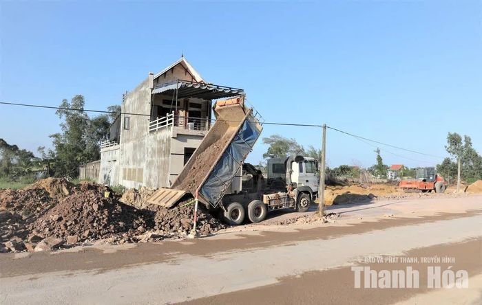 Dự án đường nối cao tốc Bắc - Nam, Quốc lộ 1A đi cảng Nghi Sơn đang được đẩy nhanh tiến độ thi công theo kế hoạch.